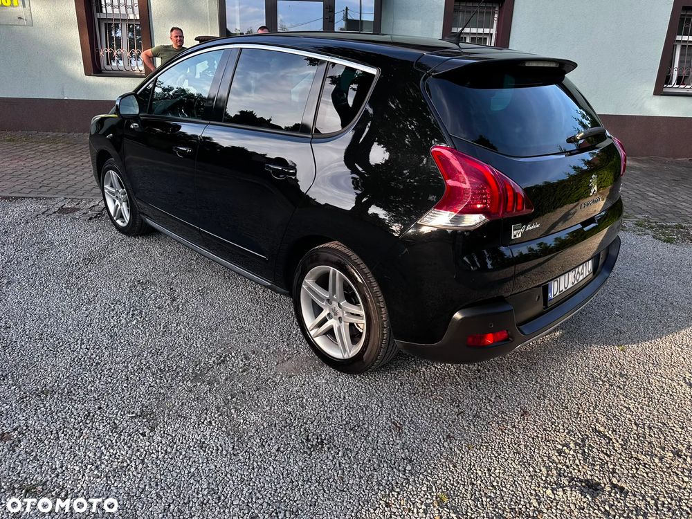 Peugeot 3008 2.0 HDi HYbrid4 - 4