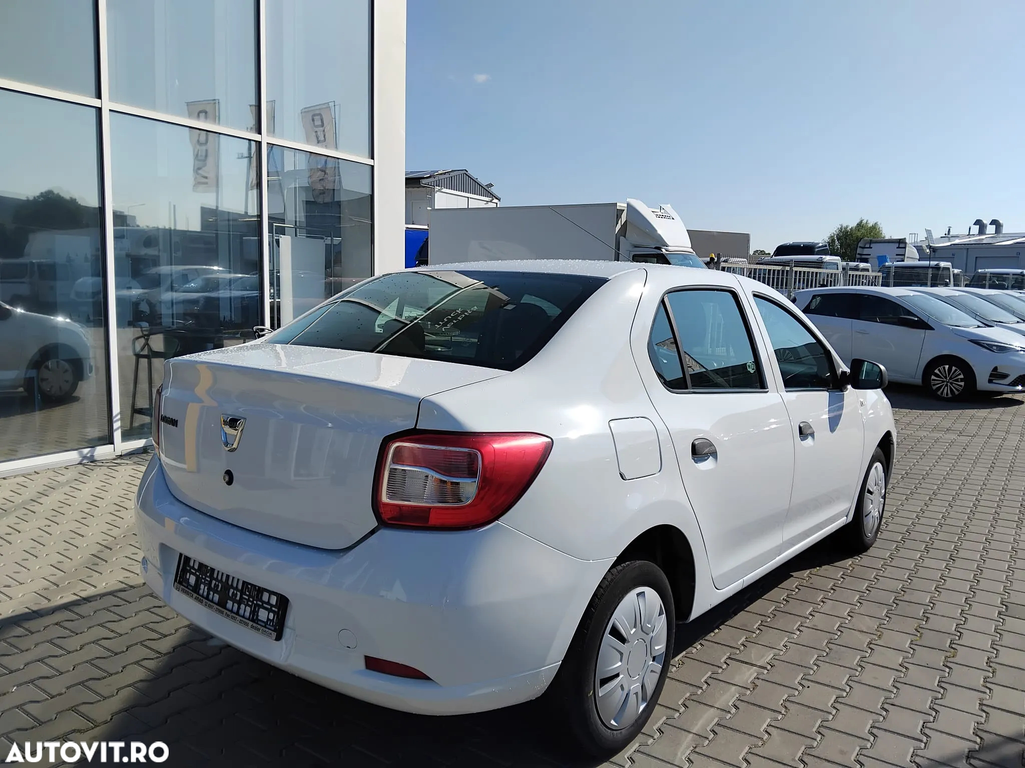 Dacia Logan - 4