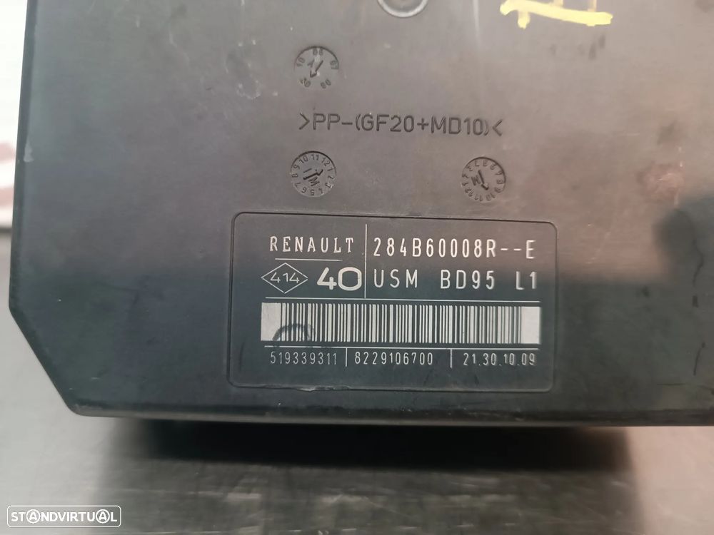 CAIXA DE FUSIVEIS USM RENAULT MEGANE III / SCENIC III 284B60008R BD95 519339311 - 3