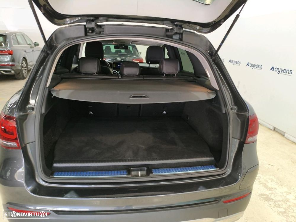 Mercedes-Benz GLC 300 e 4Matic - 10