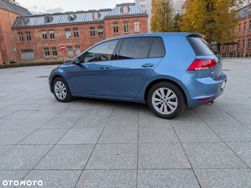 Volkswagen Golf 1.4 TSI BMT Comfortline DSG - 5