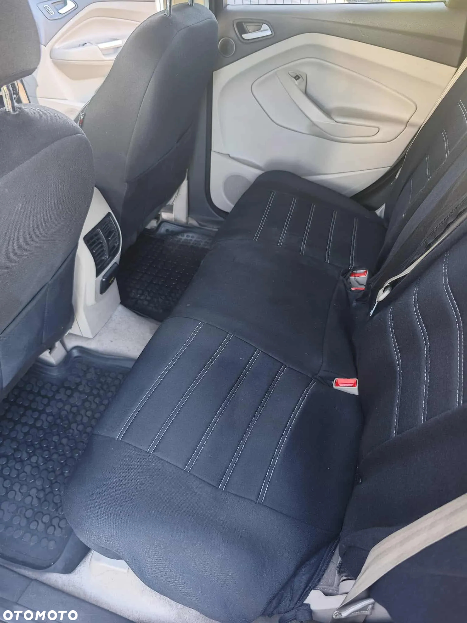 Ford Escape 1.5 EcoBoost AWD SE - 3