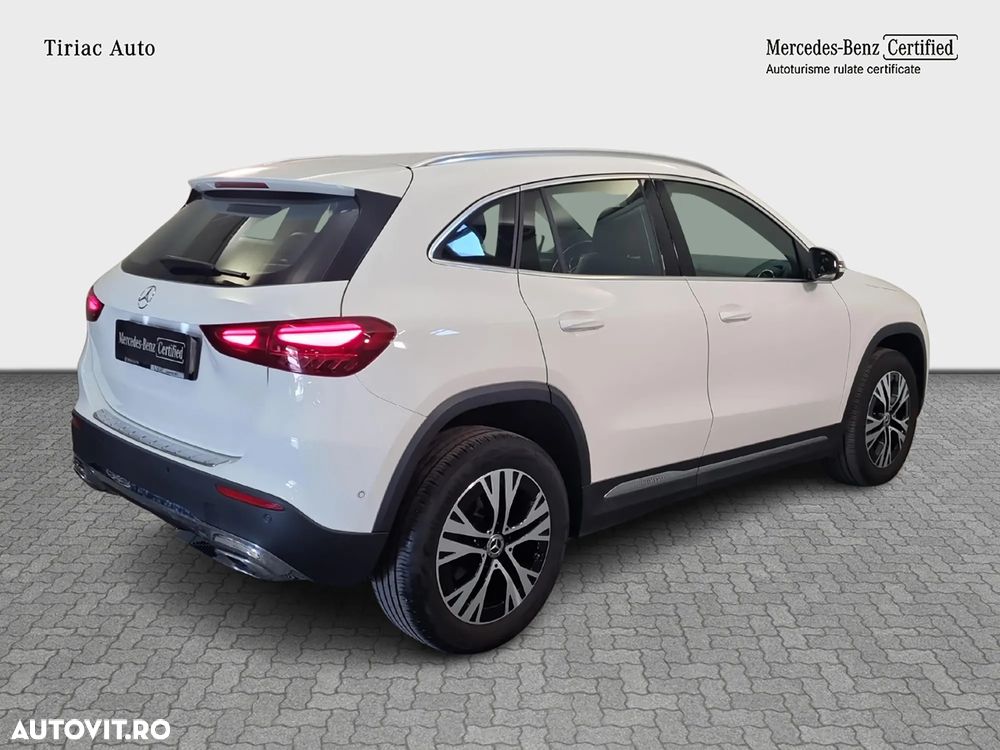 Mercedes-Benz GLA 180 d 8G-DCT - 6