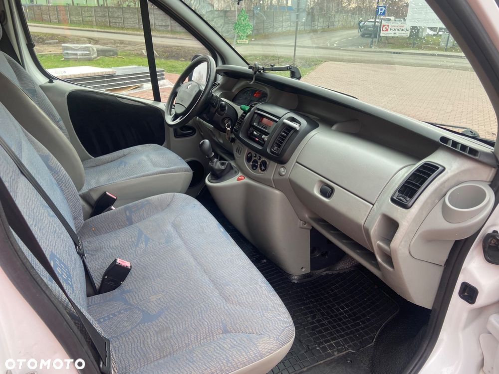 Renault Trafic L2H1 - 11
