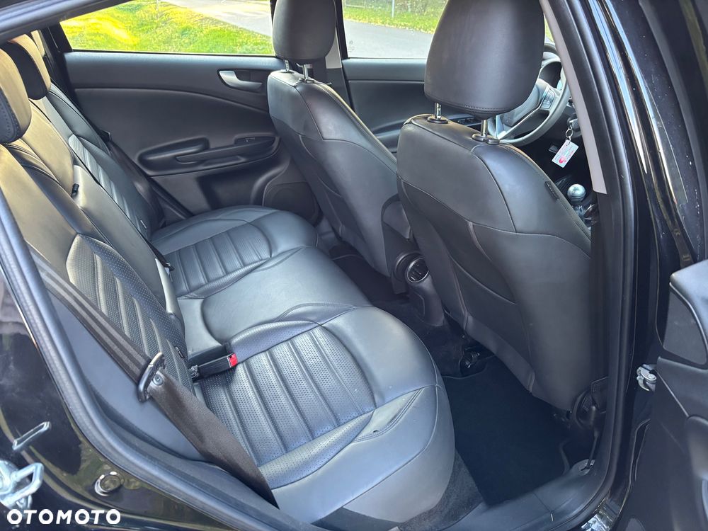 Alfa Romeo Giulietta 1.4 TB 16V Lusso Ti - 26