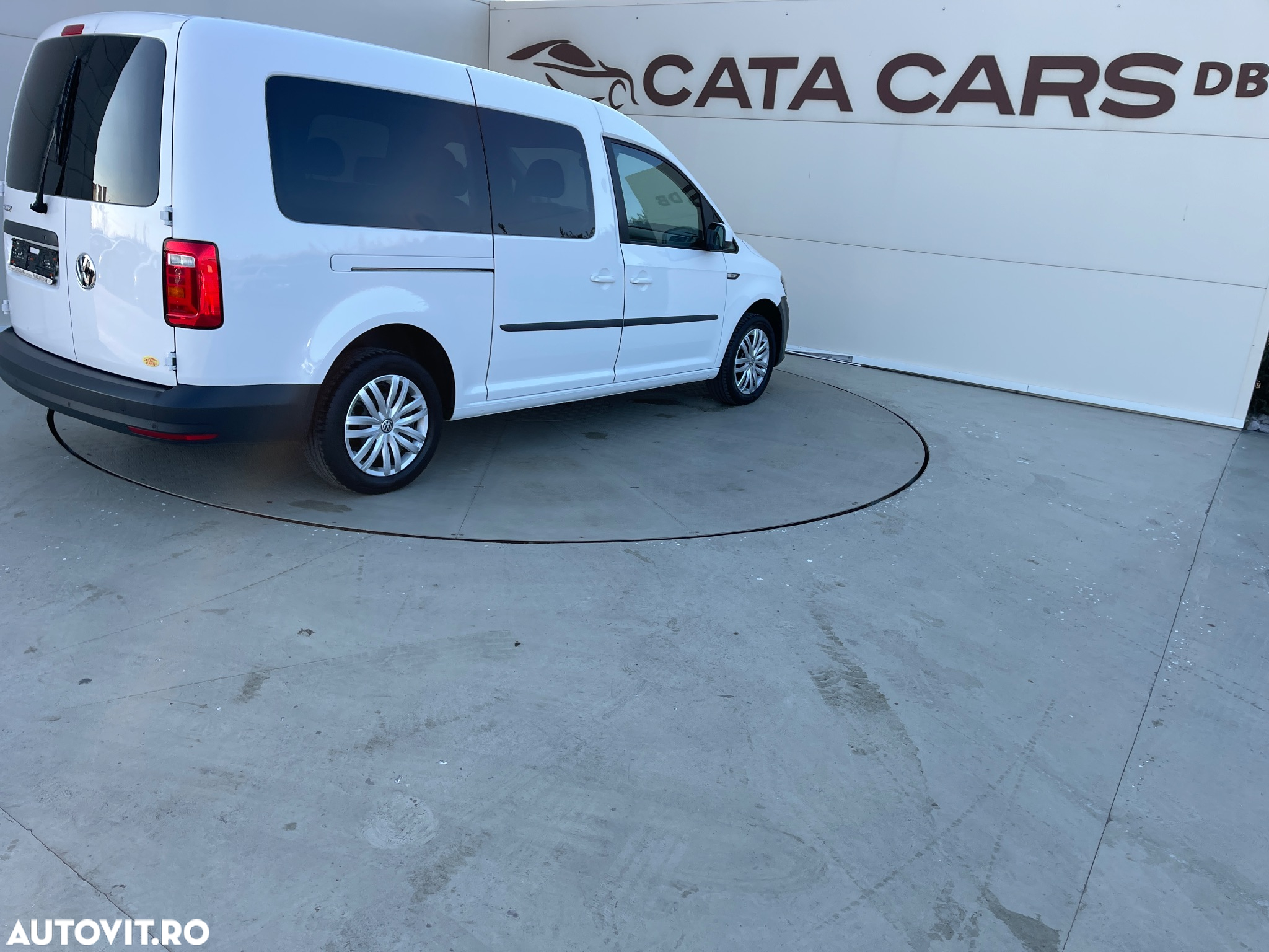 Volkswagen Caddy 2.0 TDI (7-Si.) Maxi Trendline - 16