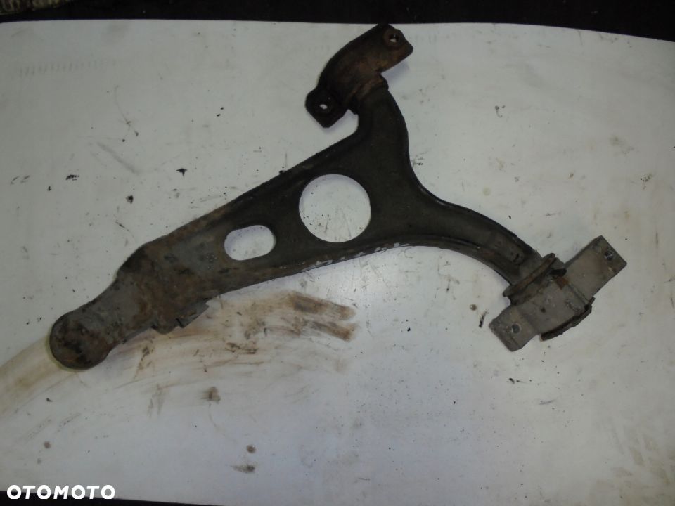 WAHACZ PRAWY LEWY PRZOD ALFA 147 - 5