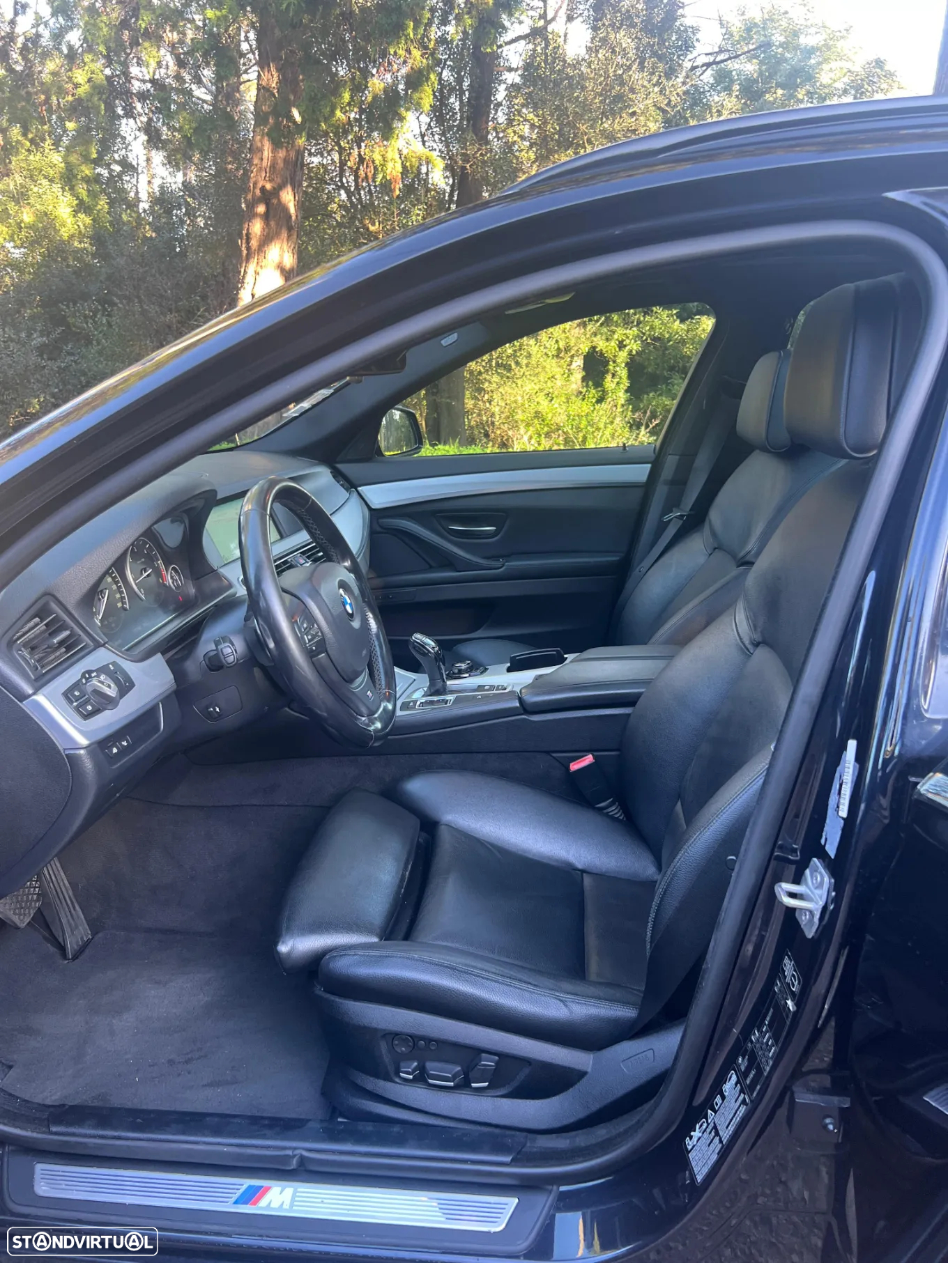 BMW 535 d xDrive Pack M Auto - 13