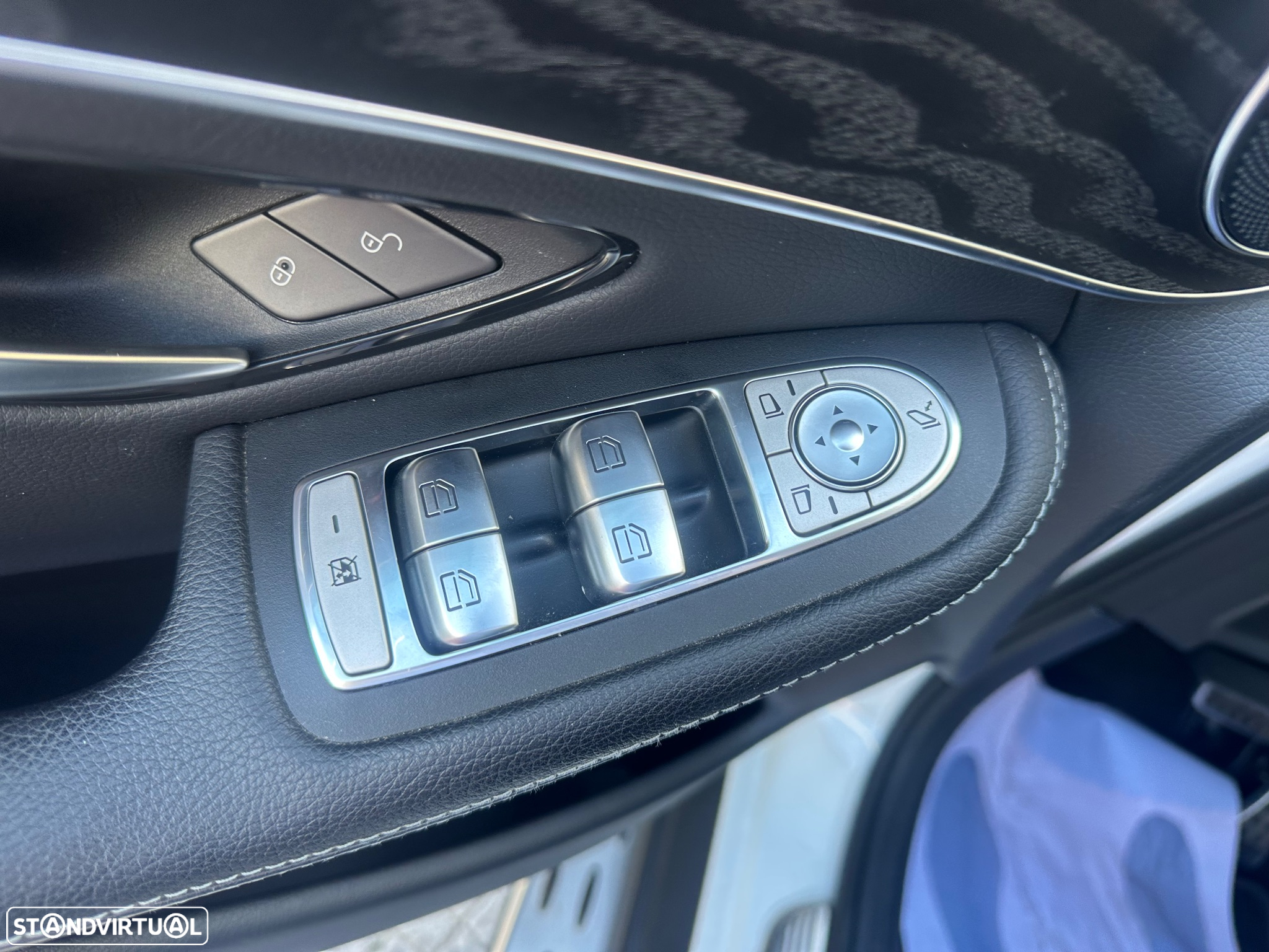 Mercedes-Benz GLC 300 Coupe de 4Matic - 15