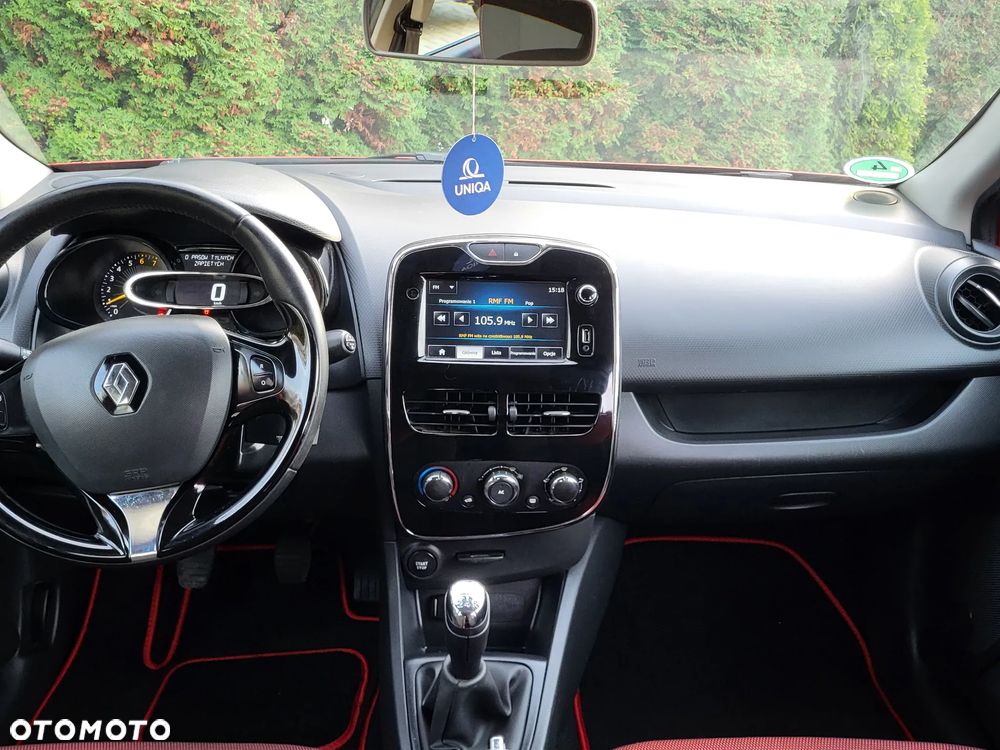 Renault Clio 1.2 16V 75 LIMITED - 17