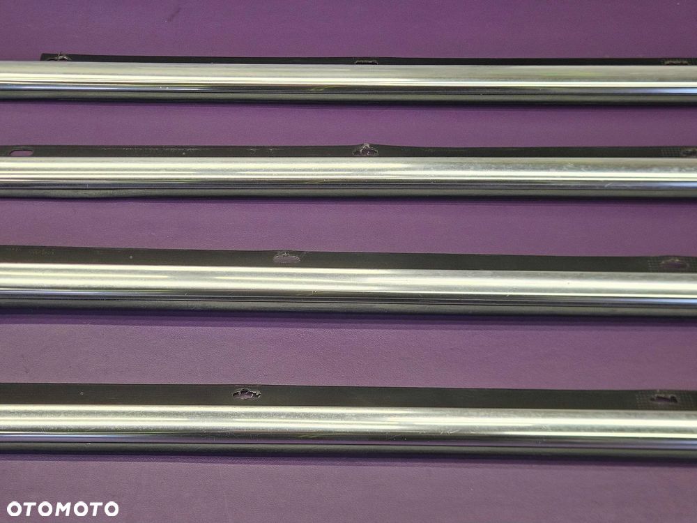 Listwa Listwy Zgarniajace Szyb Szyby Chrom Chromowane AUDI A6 C6 Sedan Kombi - 19