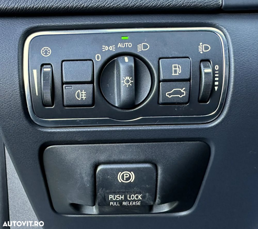 Volvo V60 - 32