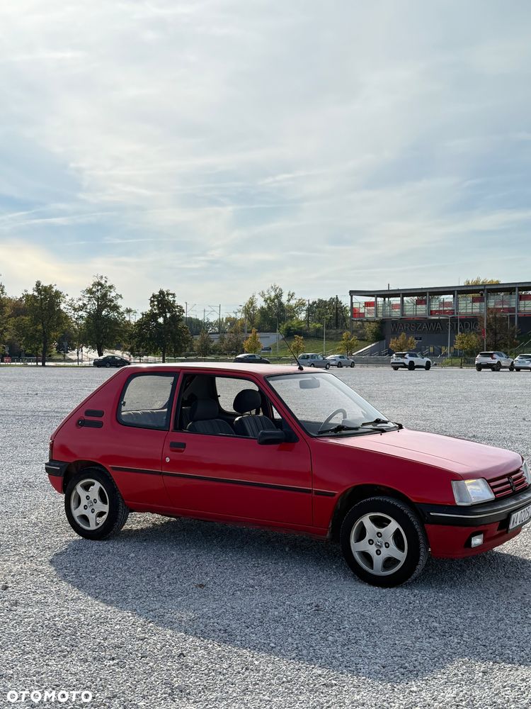Peugeot 205 1.4 XR - 3