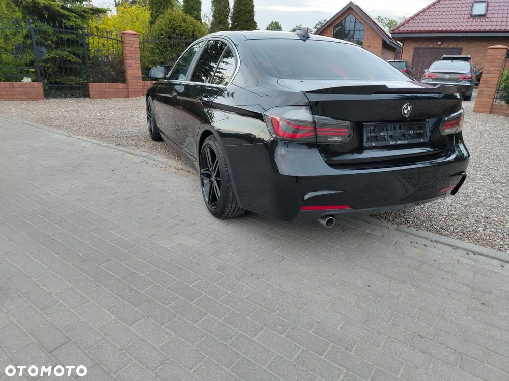 BMW Seria 3 318d Sport Line - 20
