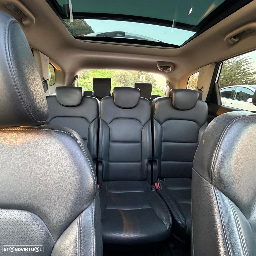 Kia Carens 1.7 CRDi ISG TX - 12