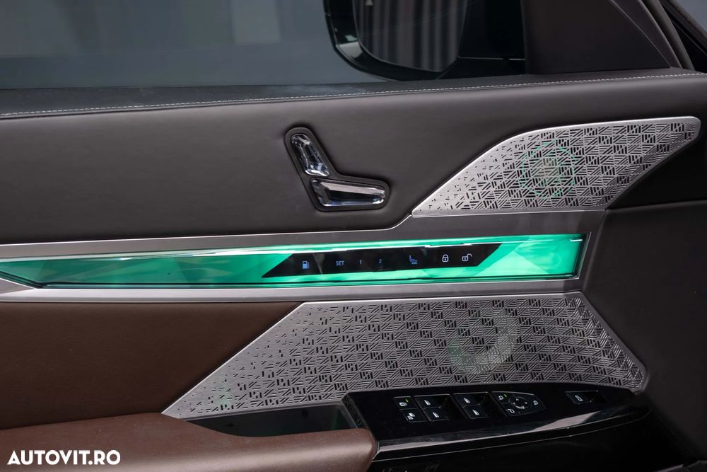BMW Seria 7 750e xDrive AT PHEV - 18