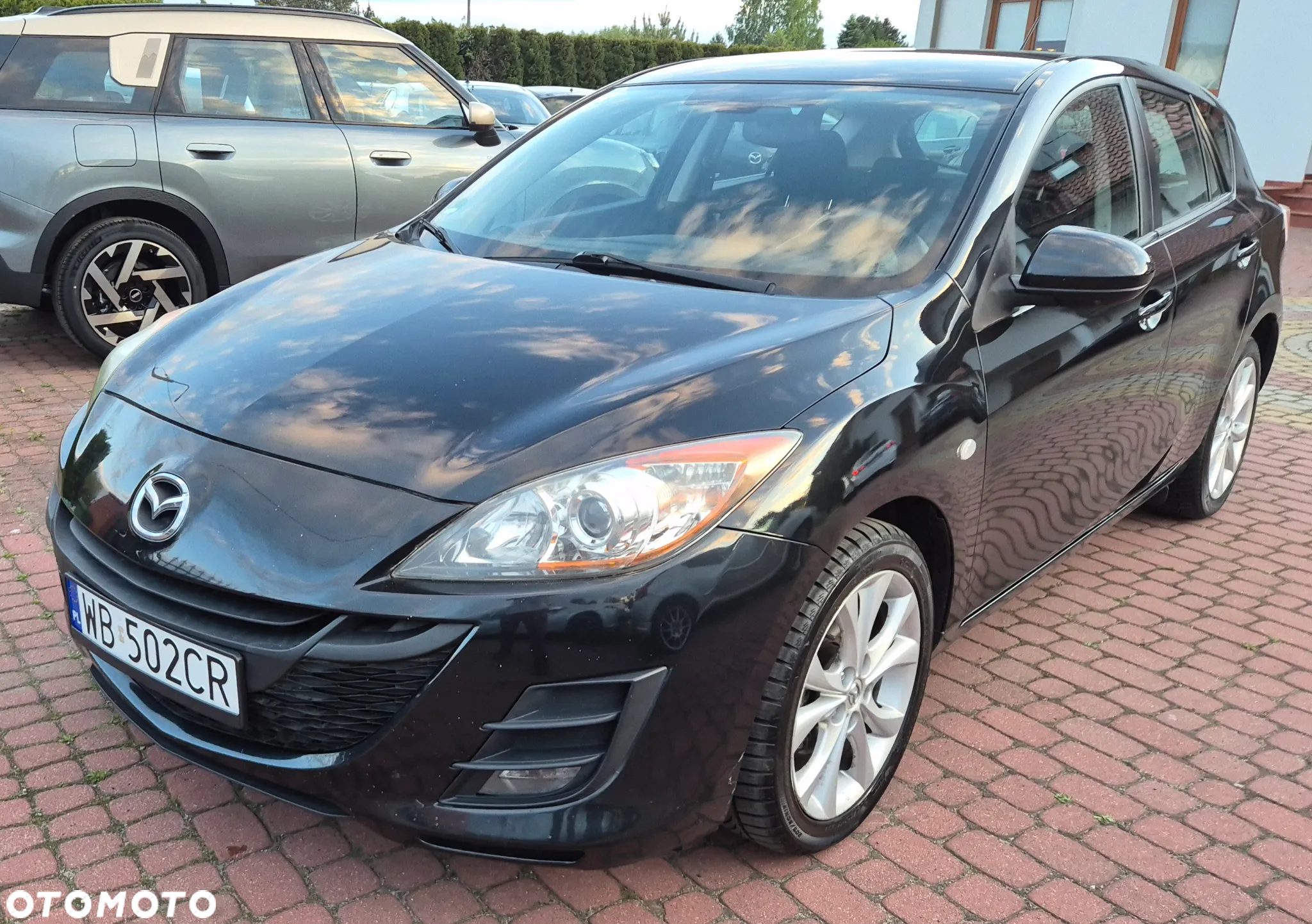 Mazda 3 1.6 Active + - 9