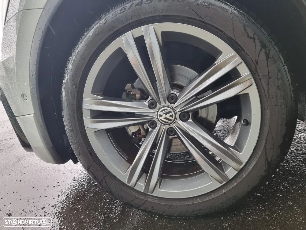 VW Tiguan 2.0 TDI R-Line DSG - 8