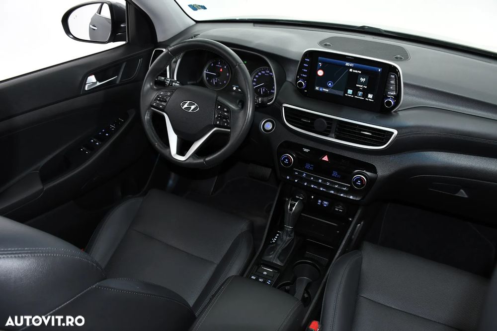 Hyundai Tucson 2.0 CRDI 4WD Automatik Premium - 13