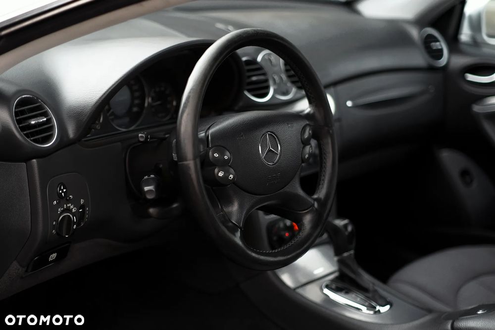 Mercedes-Benz CLK 200 Kompressor Automatik Avantgarde - 3