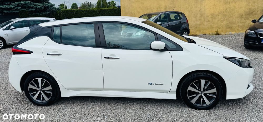 Nissan Leaf 40 kWh N-Connecta - 8