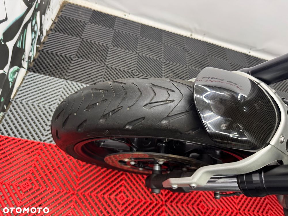 Yamaha XSR - 11