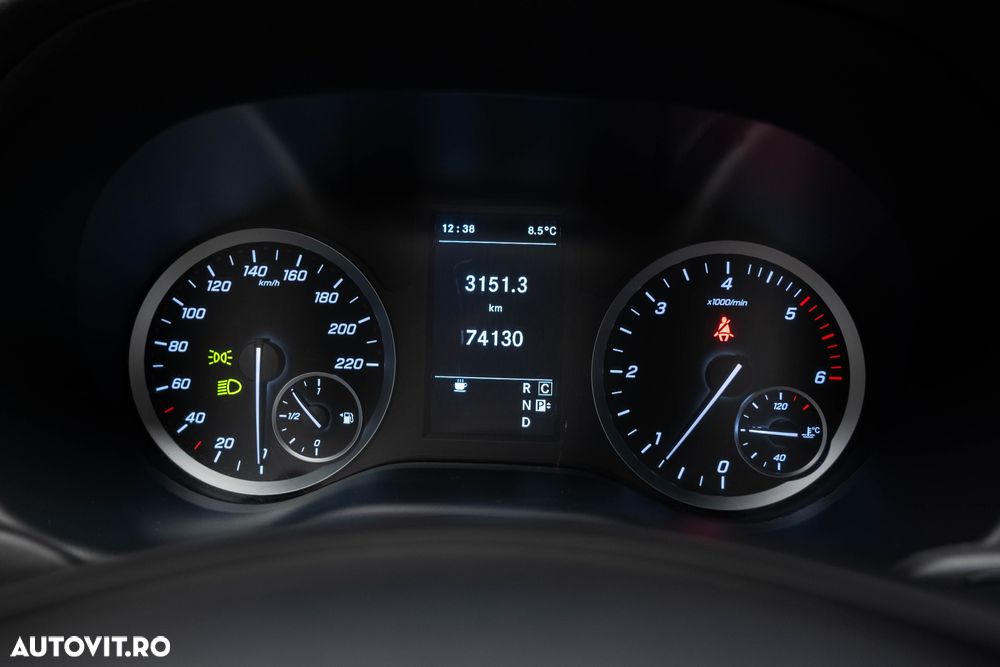 Mercedes-Benz Vito Compact 114 CDI 136CP RWD 9AT Base - 14