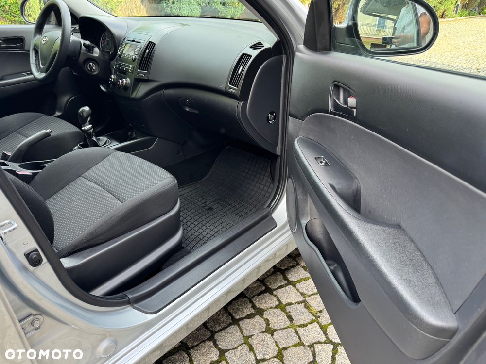 Hyundai i30 1.4 Edition 20 - 32