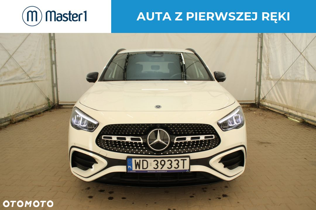Mercedes-Benz GLA 200 AMG Line - 2