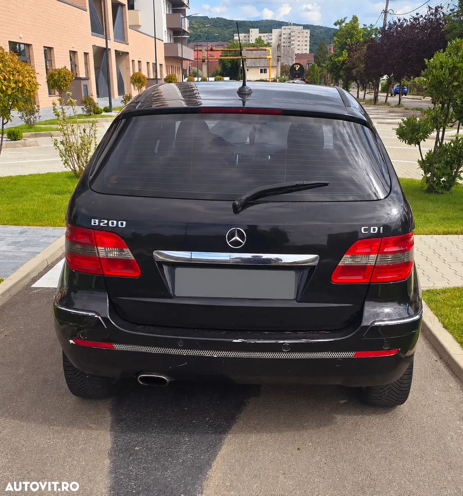 Mercedes-Benz B 200 - 9