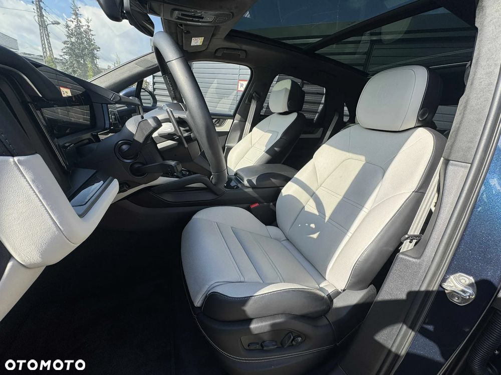 Porsche Cayenne Turbo E-Hybrid PHEV - 3