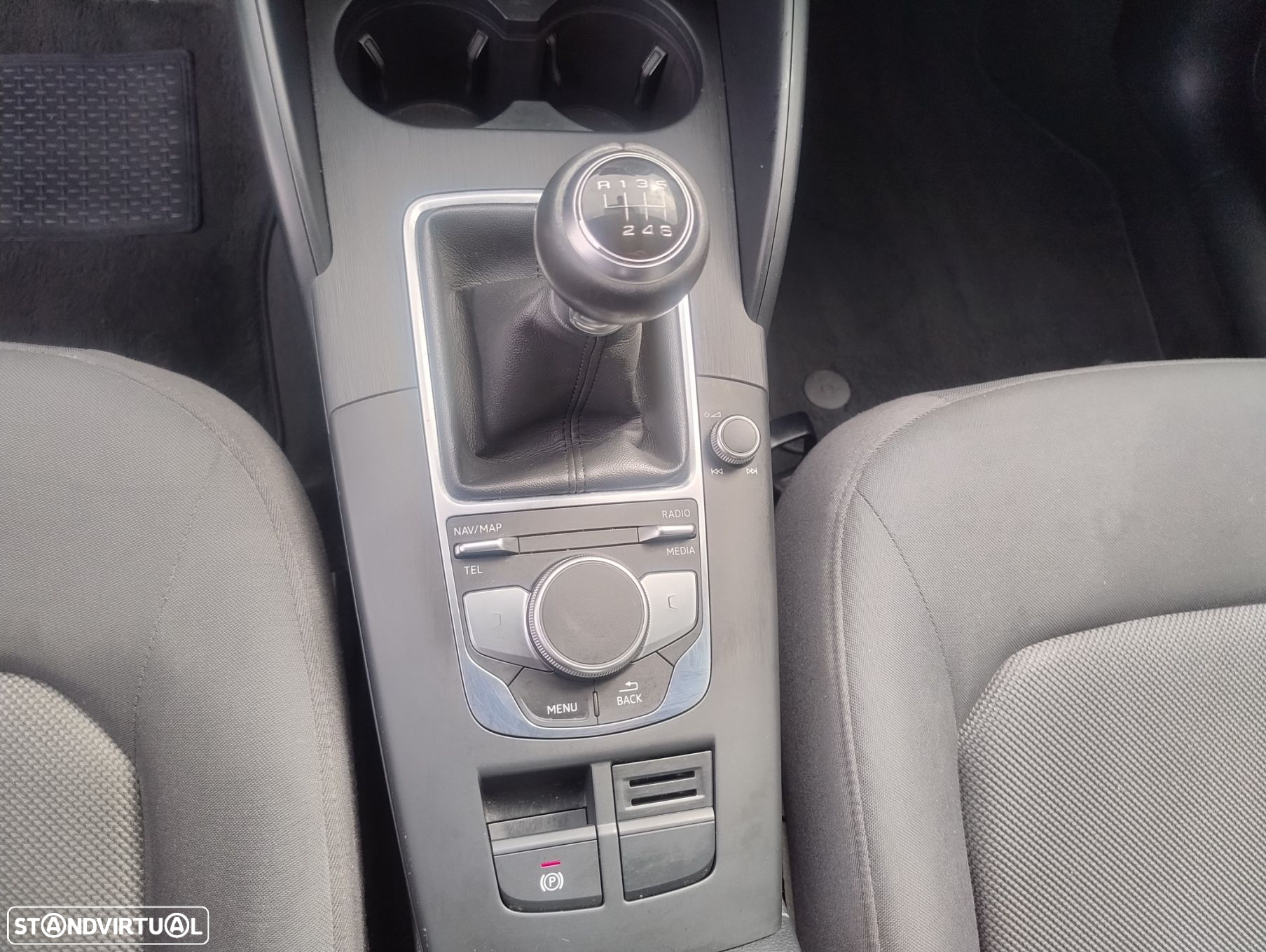 Audi A3 Limousine 30 TDI Design - 23