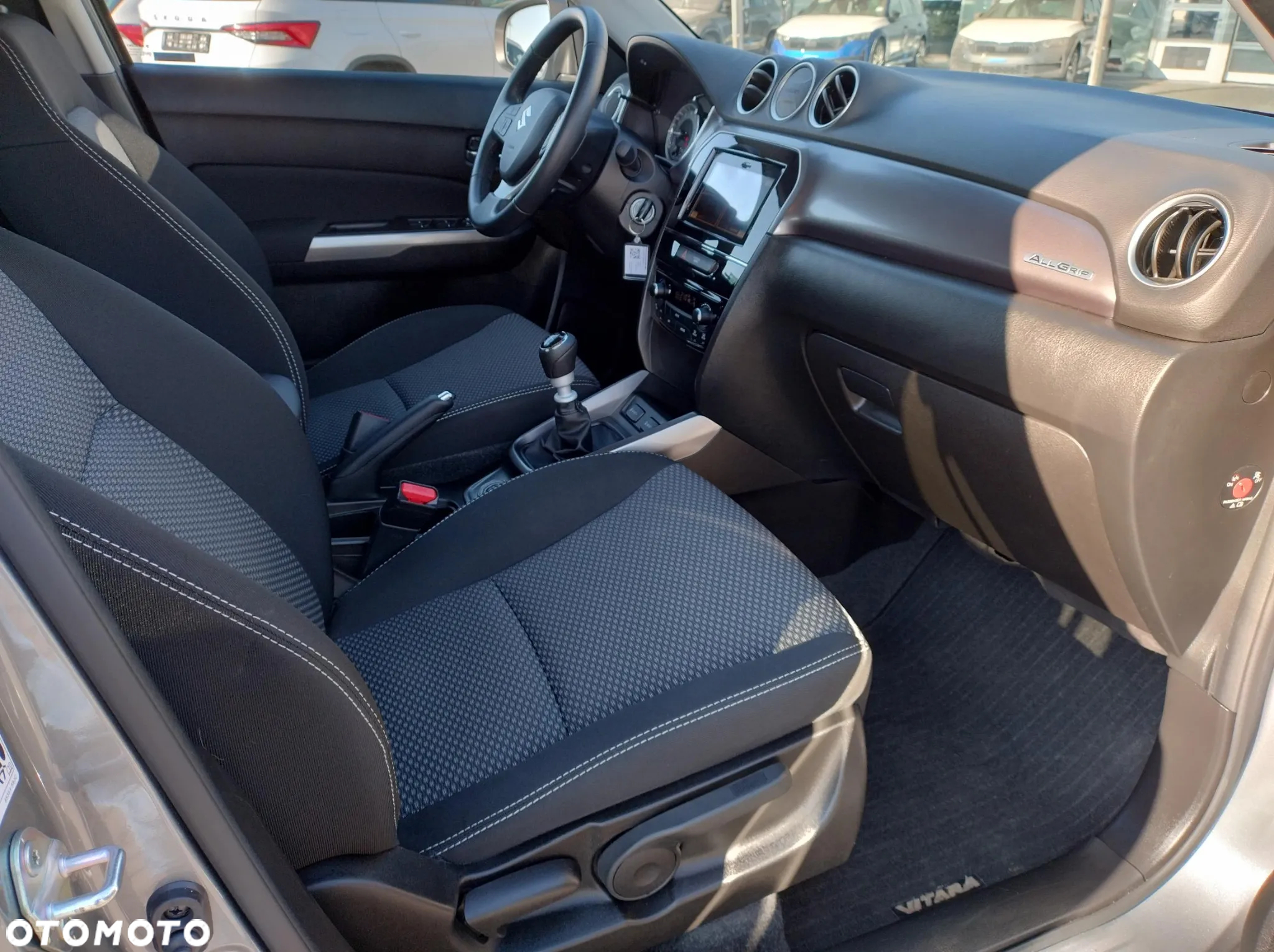 Suzuki Vitara 1.4 Boosterjet SHVS Premium 4WD - 11