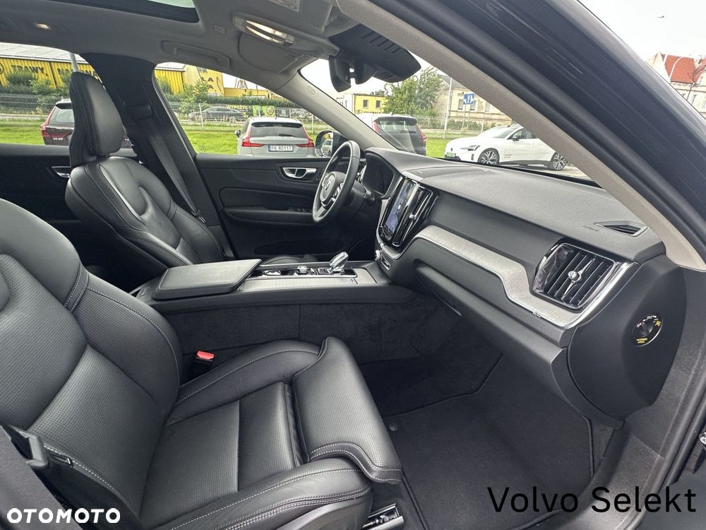 Volvo XC 60 - 30
