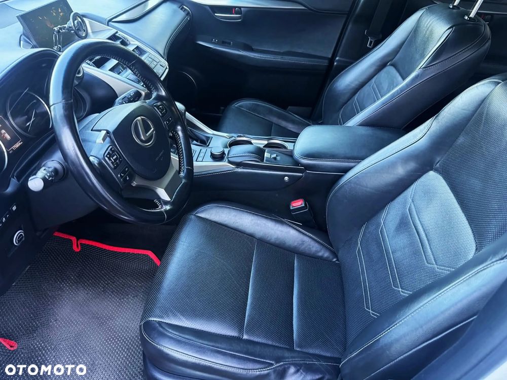 Lexus NX 300h F Impression AWD - 8