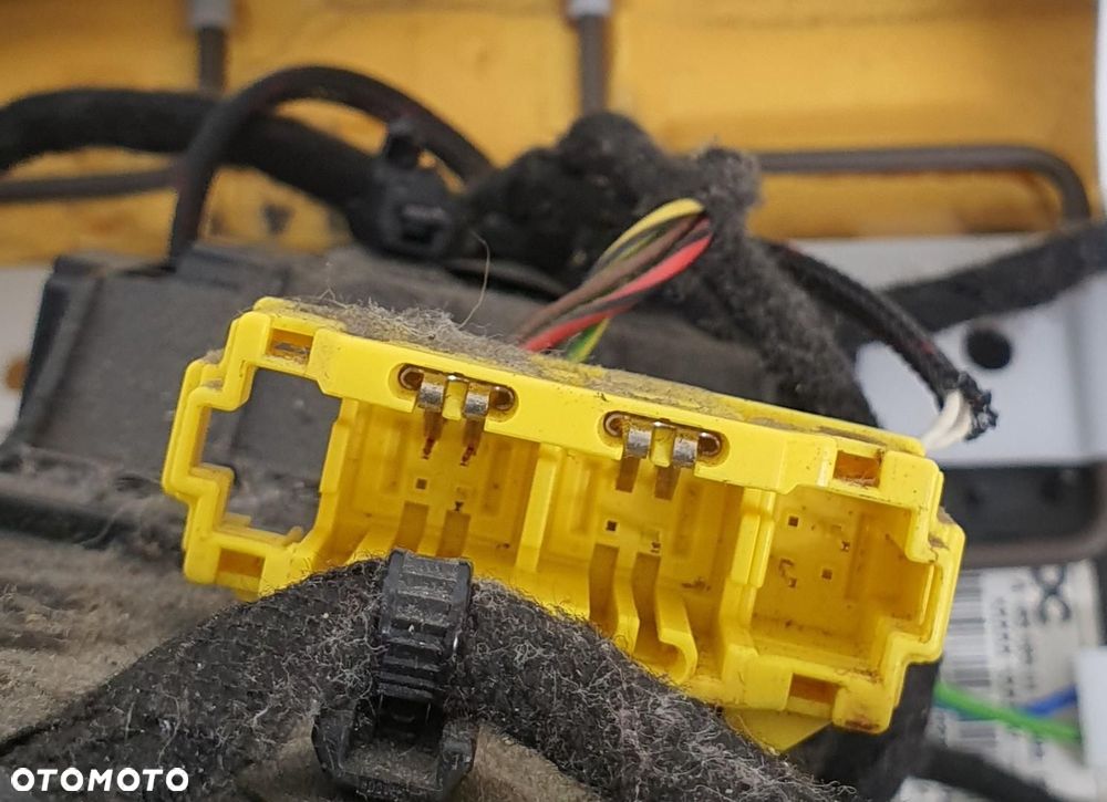 FOTEL PRAWY PRZÓD PRZEDNI PASAŻERA SKÓRA GRZANY MERCEDES W246 EUROPA - 14