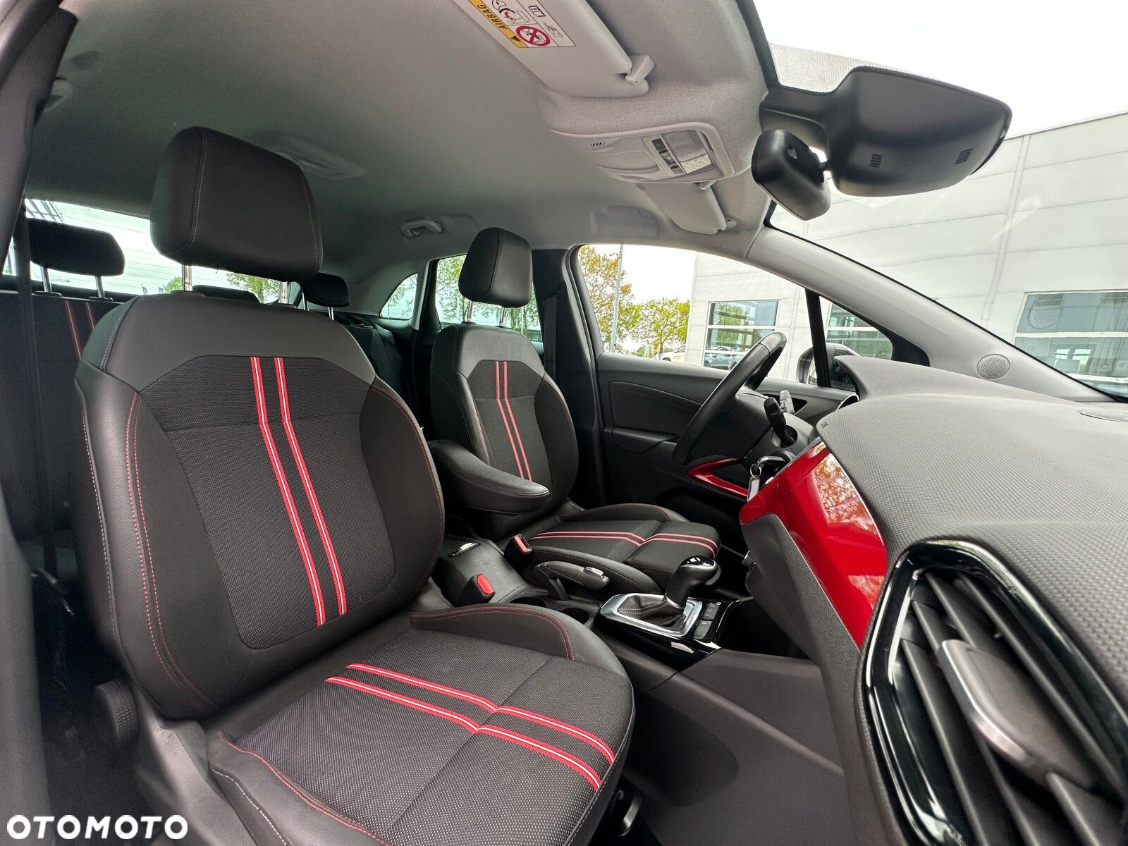 Opel Crossland - 16
