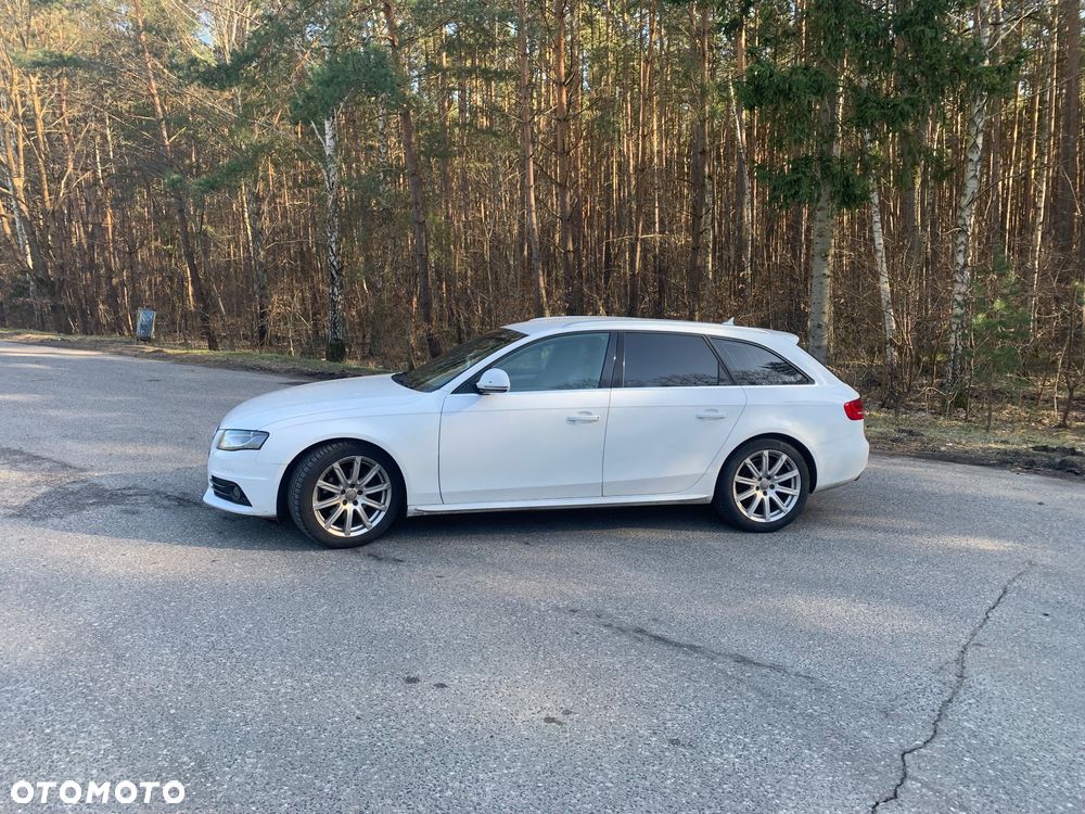 Audi A4 Avant - 2