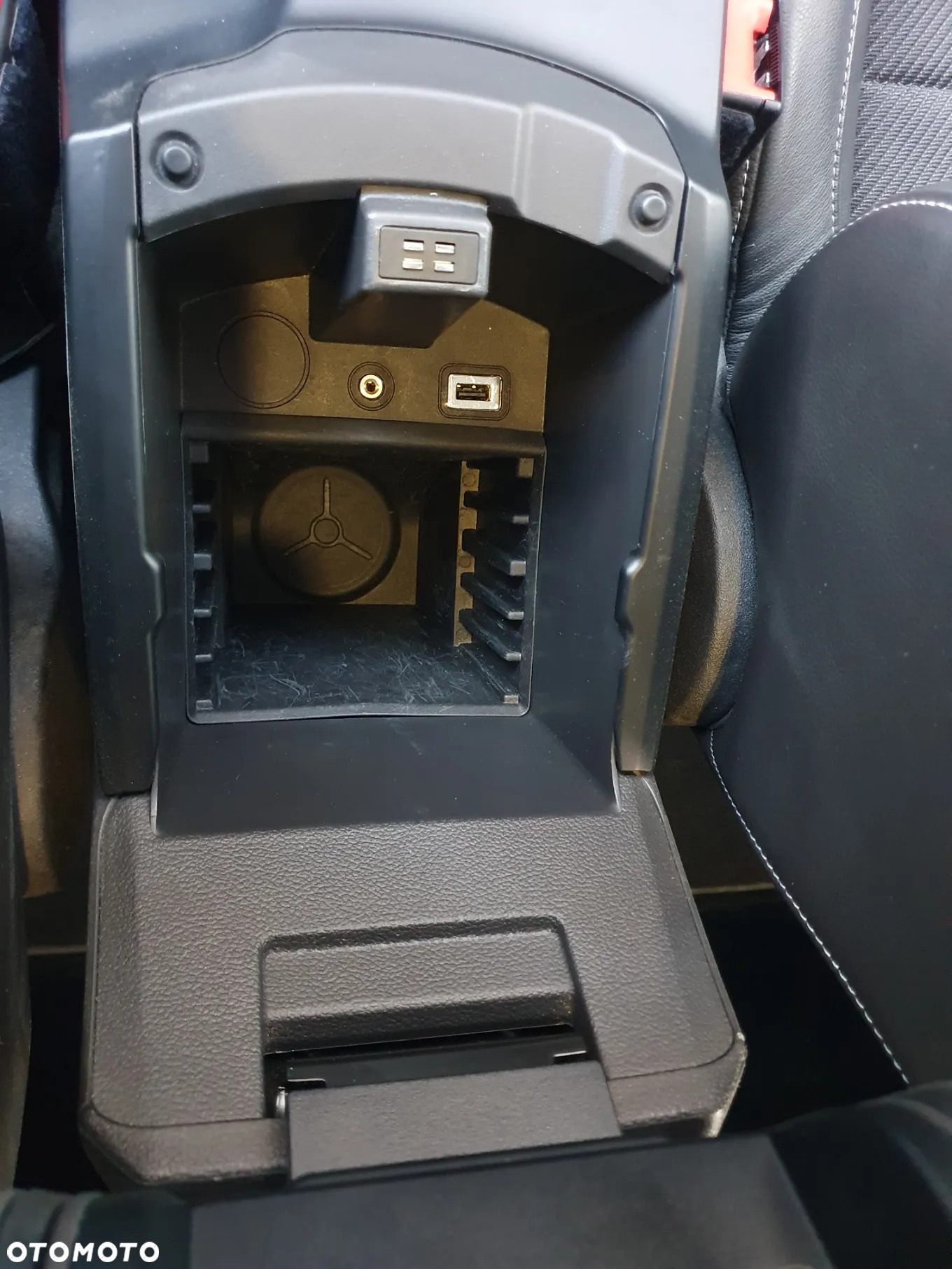 Ford Kuga 2.0 TDCi 4x4 SYNC - 14