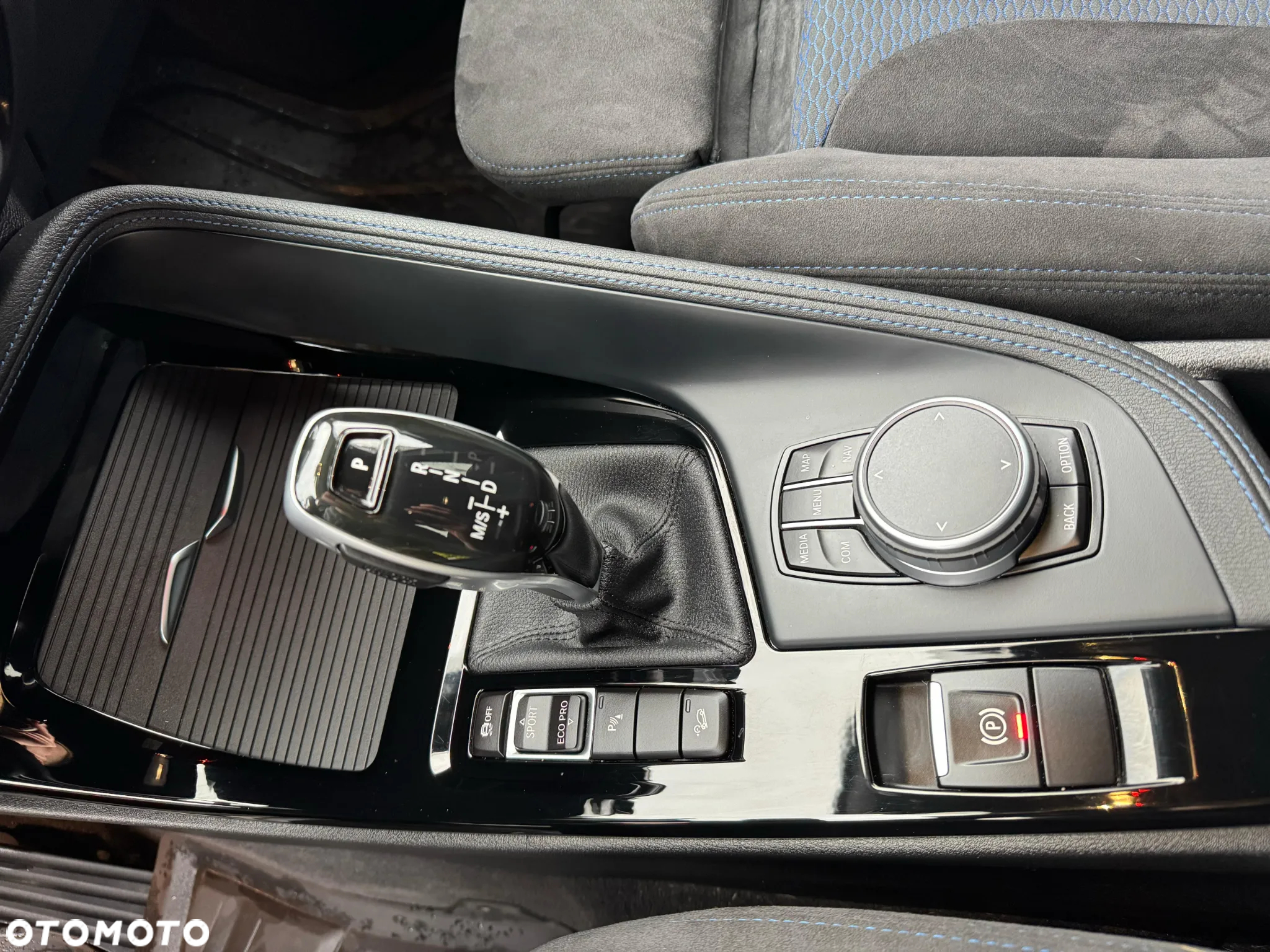 BMW X1 xDrive20i M Sport - 15