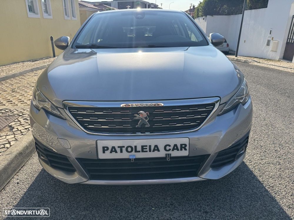 Peugeot 308 1.2 PureTech Allure J18 - 2