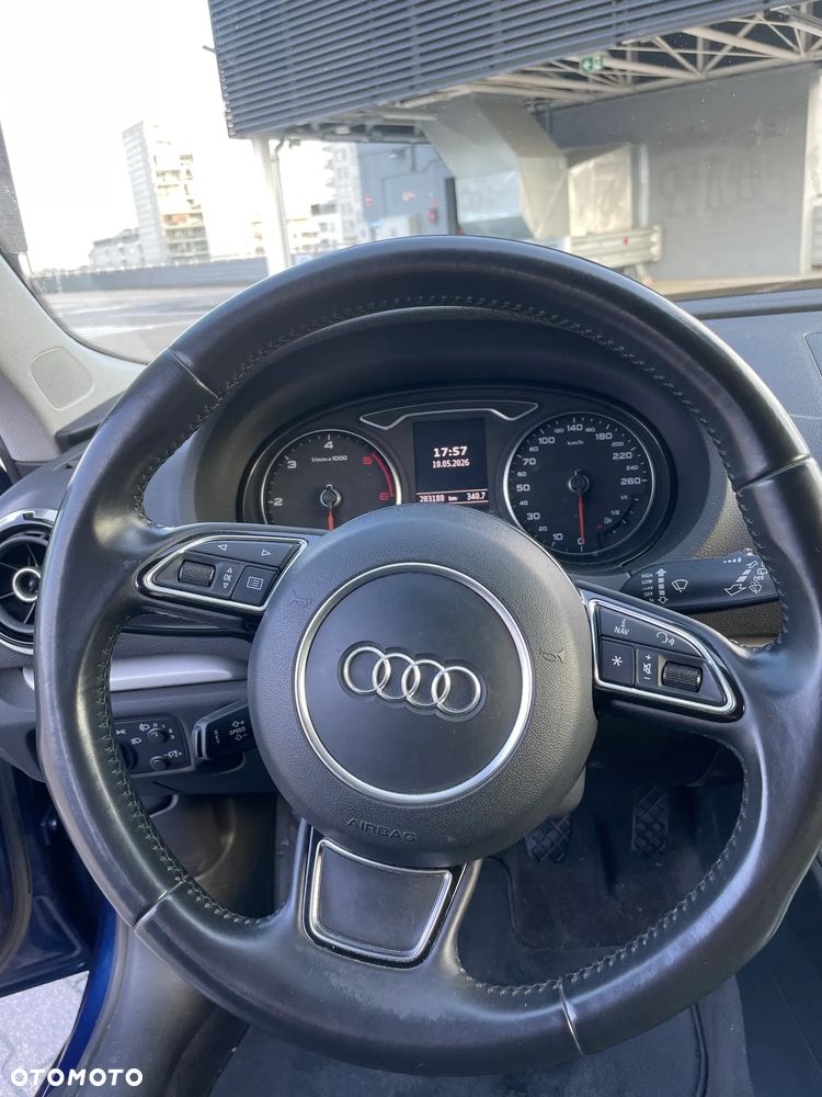 Audi A3 Sportback 2.0 TDI Ambiente - 11