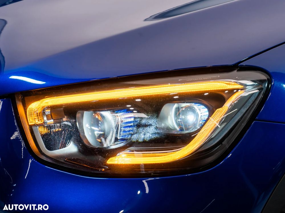 Mercedes-Benz GLC - 11