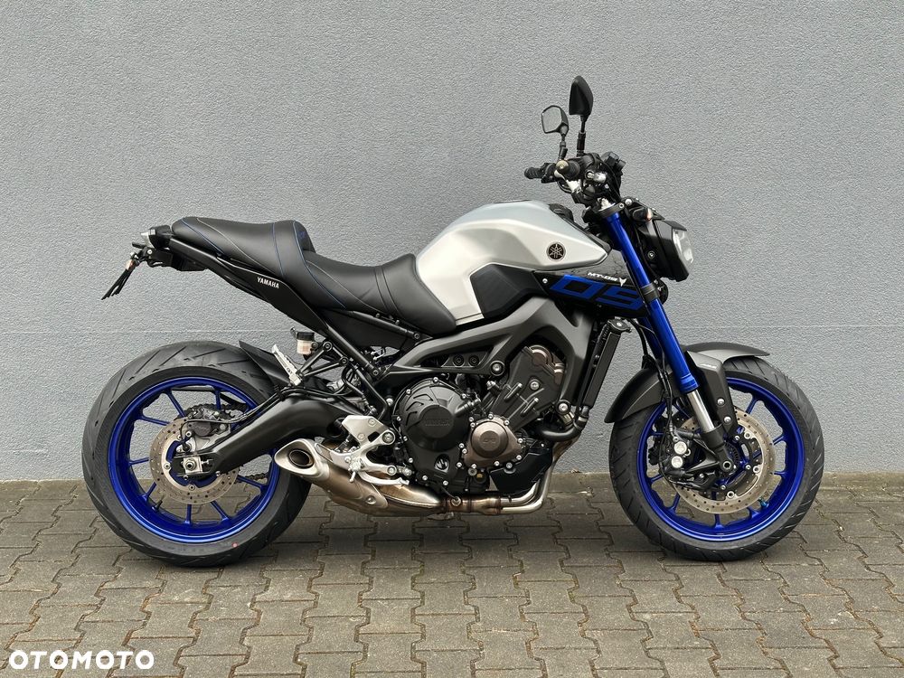 Yamaha MT - 2
