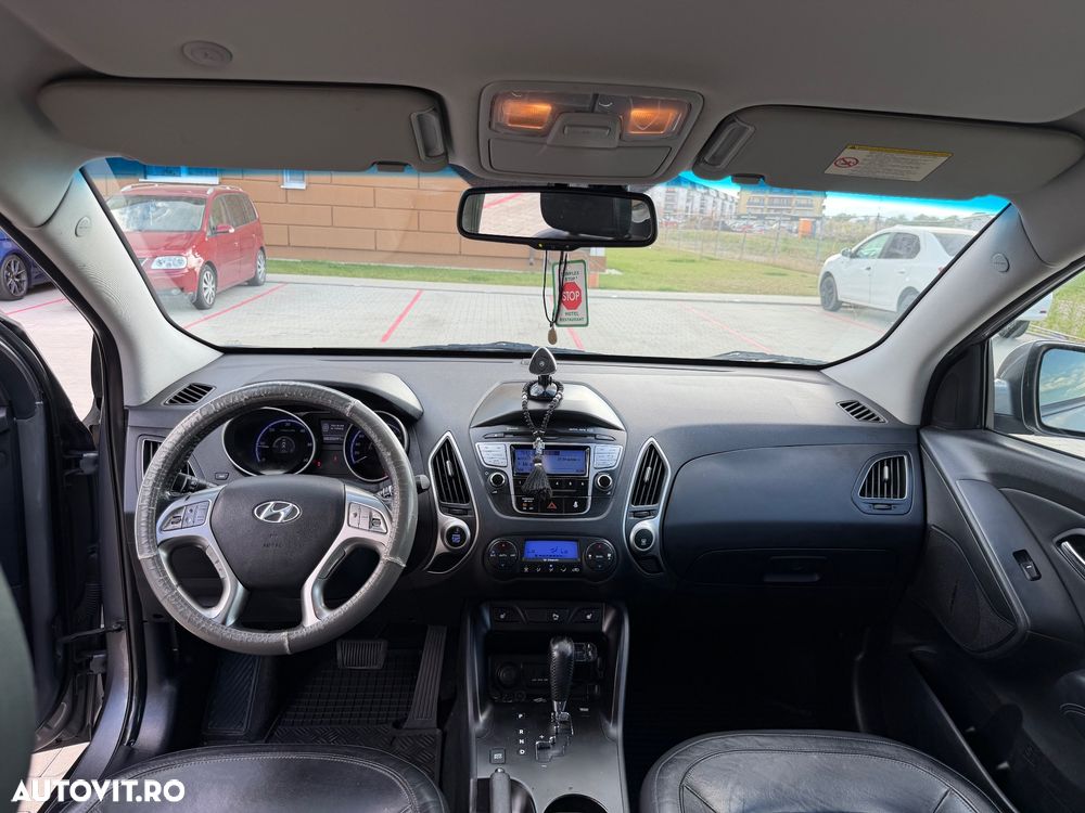 Hyundai ix35 2.0 CRDI 4WD Automatik Style Heat - 13