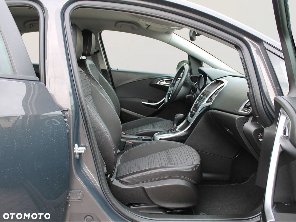 Opel Astra 1.6 Automatik ENERGY - 9