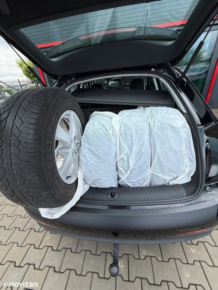 Audi Q3 2.0 TDI Quattro S tronic - 32