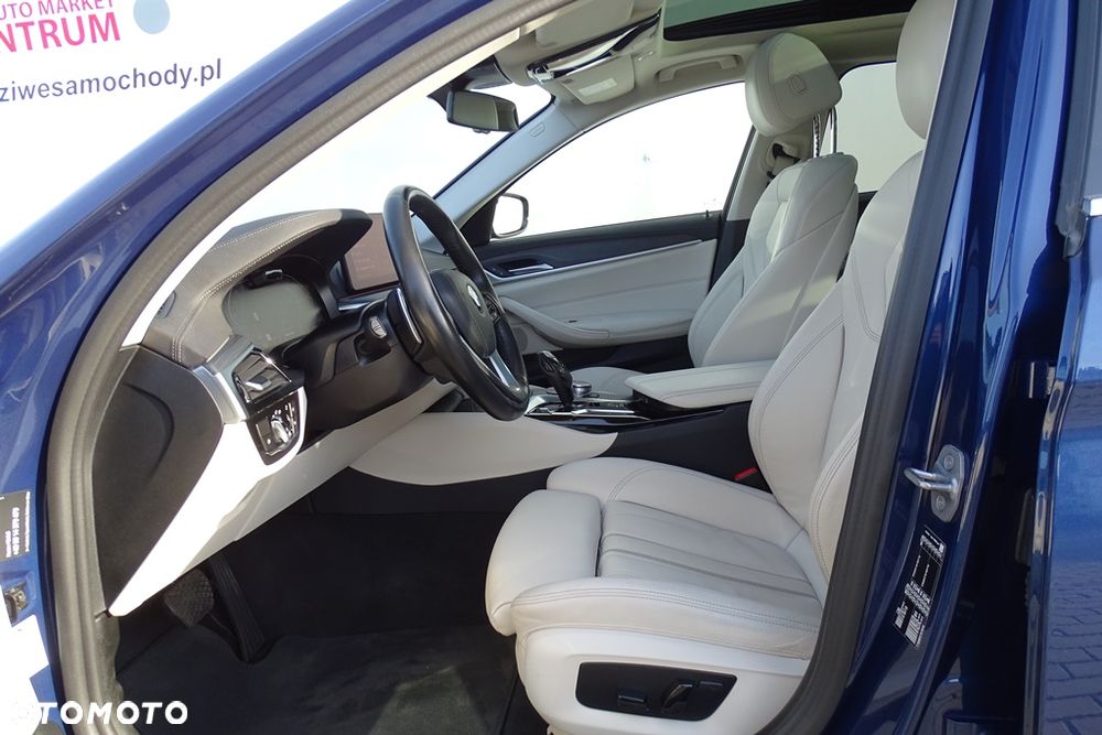 BMW Seria 5 520d Luxury Line - 19