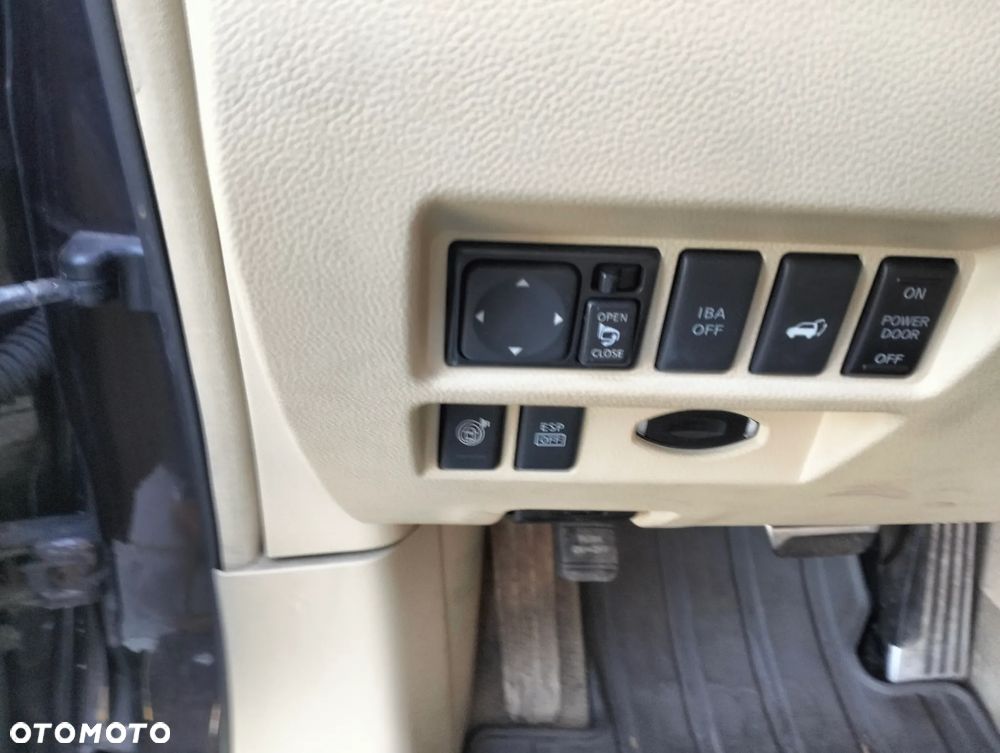 Infiniti FX FX30d S - 6