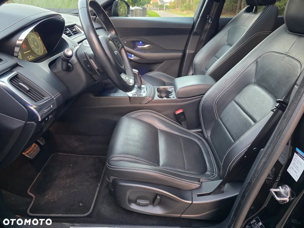 Jaguar E-Pace - 19